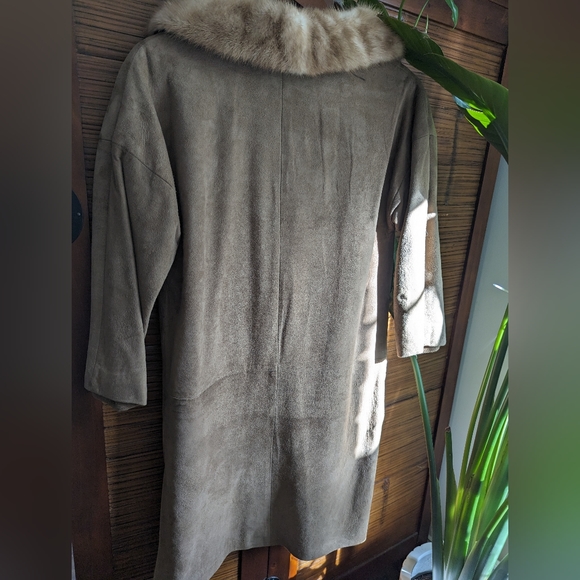 Vintage 100% Suede with Mink Collar 50's Ladies Jacket - Small - Picture 3 of 9